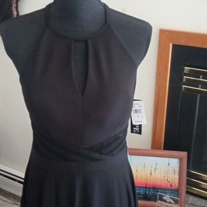 New Xscape cocktail dress. Beautiful. New with tag
